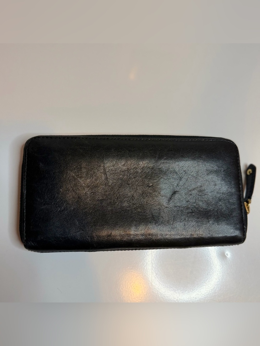 Coach Black Leather Zip-Around Wallet with Gold Coach Carriage Emblem Madison - Picture 2 of 3
